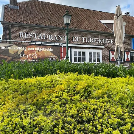 Knus Boomstamhuisje Op De Schatberg - Nabij Toverland