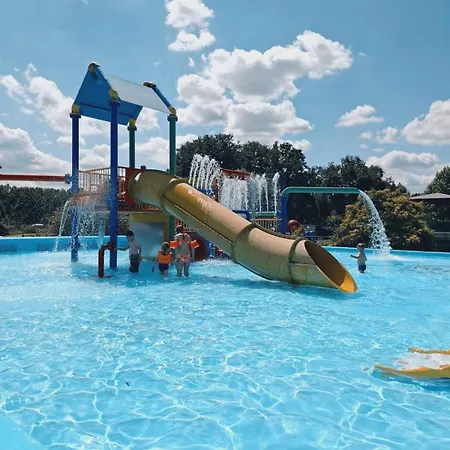 Knus Boomstamhuisje Op De Schatberg - Nabij Toverland