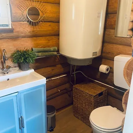 Knus Boomstamhuisje Op De Schatberg - Nabij Toverland Chalet *