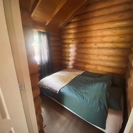 Knus Boomstamhuisje Op De Schatberg - Nabij Toverland Chalet *