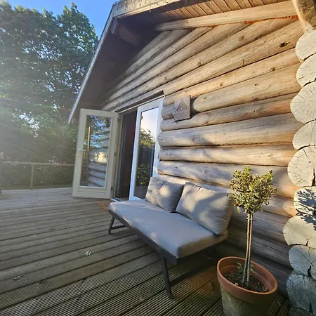 Knus Boomstamhuisje Op De Schatberg - Nabij Toverland Chalet Sevenum