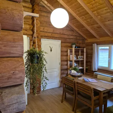 Chalet Knus Boomstamhuisje Op De Schatberg - Nabij Toverland Sevenum