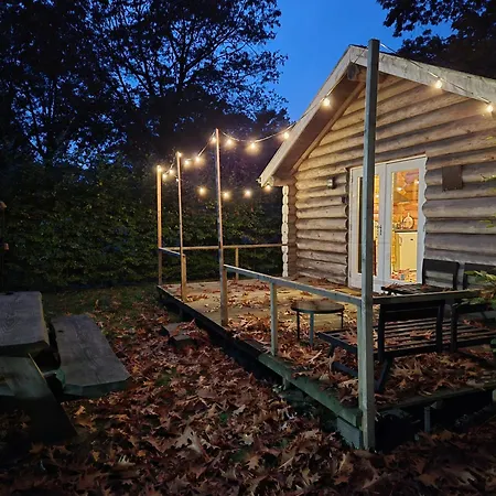 Knus Boomstamhuisje Op De Schatberg - Nabij Toverland Sevenum