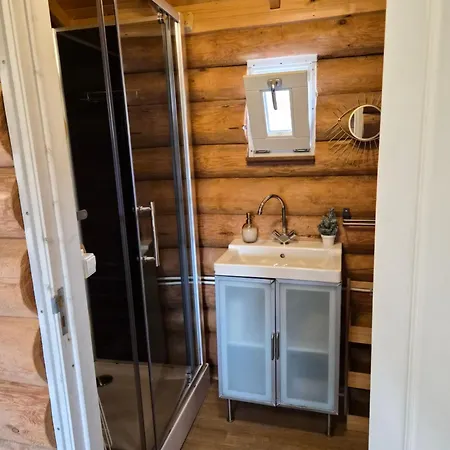 Knus Boomstamhuisje Op De Schatberg - Nabij Toverland *