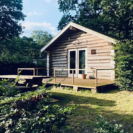 Шале Knus Boomstamhuisje Op De Schatberg - Nabij Toverland *