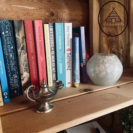 Knus Boomstamhuisje Op De Schatberg - Nabij Toverland شاليه سيفينُمْ