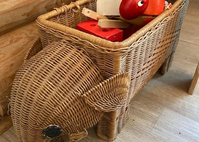 Knus Boomstamhuisje Op De Schatberg - Nabij Toverland سيفينُمْ