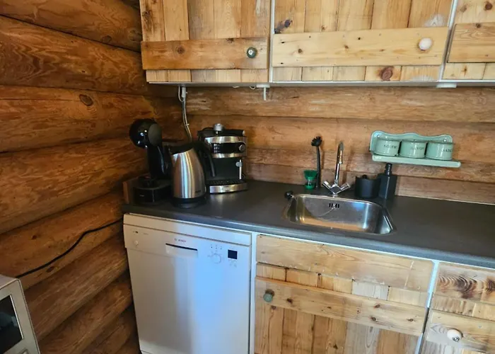 شاليه Knus Boomstamhuisje Op De Schatberg - Nabij Toverland *