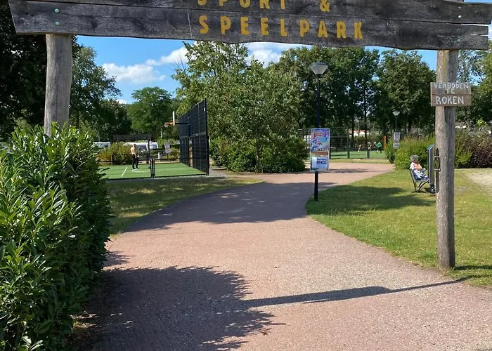 Knus Boomstamhuisje Op De Schatberg - Nabij Toverland