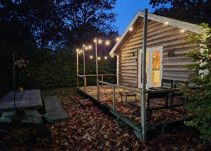 Knus Boomstamhuisje Op De Schatberg - Nabij Toverland سيفينُمْ