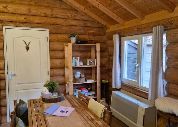 شاليه Knus Boomstamhuisje Op De Schatberg - Nabij Toverland سيفينُمْ